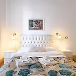 Elephant\'S Smile B&B